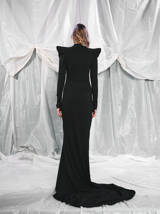 Obscura - Maxikleid mit spitzen Schultern