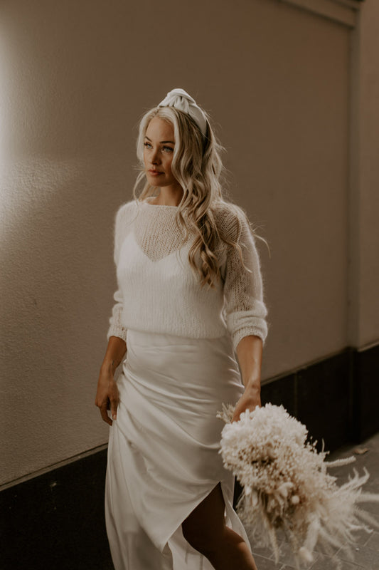 COSY ROSIE CROPPED SILK - Pullover mit V-Rücken