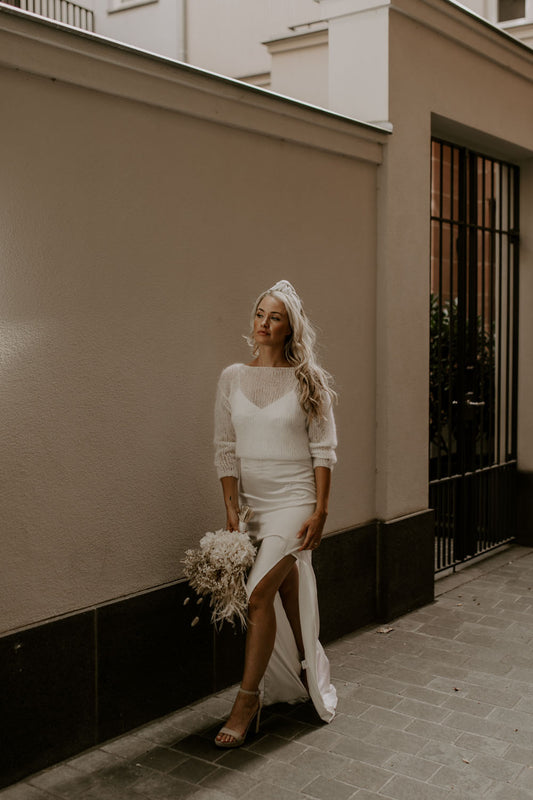 COSY ROSIE CROPPED SILK - Pullover mit V-Rücken