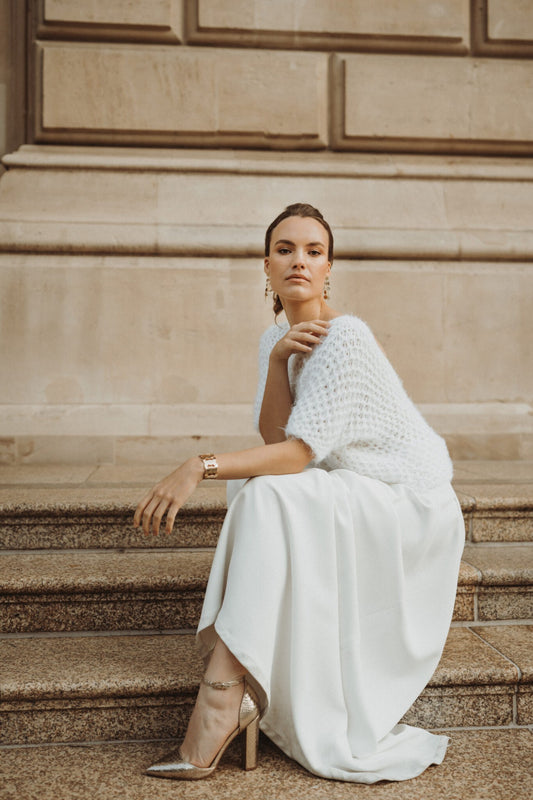 YOUR LOVE IS KING - V-Pullover