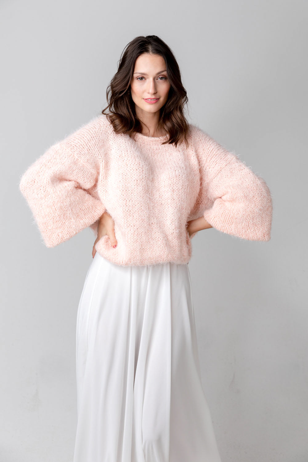 COSY ROSIE OVERSIZED - Pullover mit V-Rücken