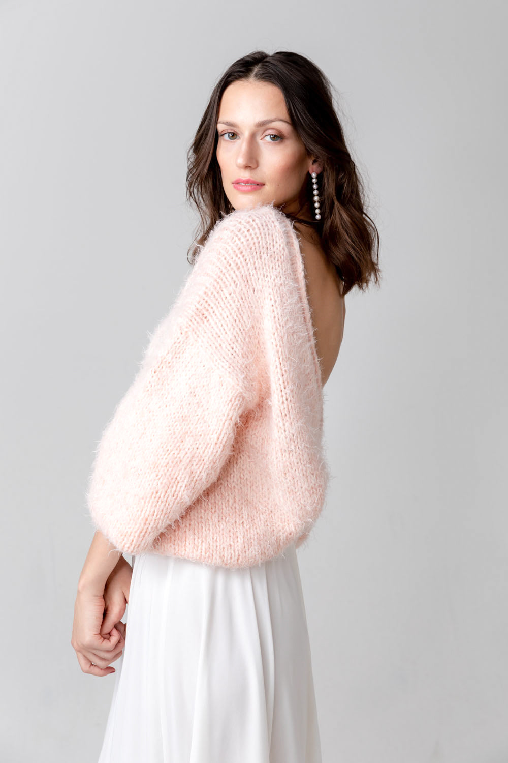 COSY ROSIE OVERSIZED - Pullover mit V-Rücken